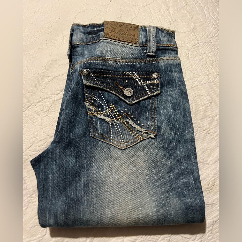 Blue Boot Cut Jeans with Faded Vintage Look